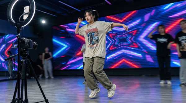 绿帽社舞蹈视频